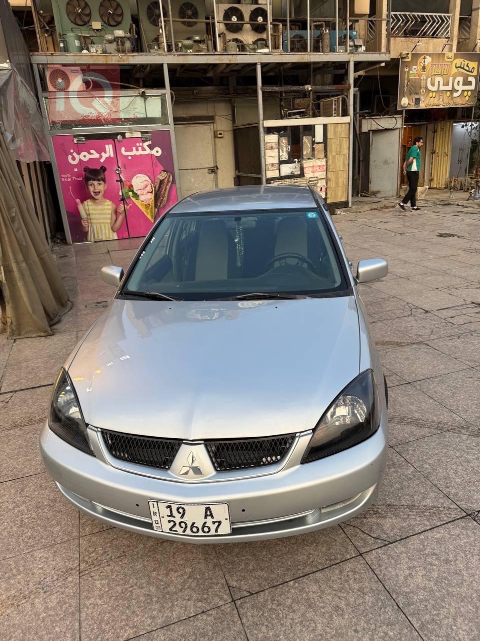 ميتسوبيشي لانسر